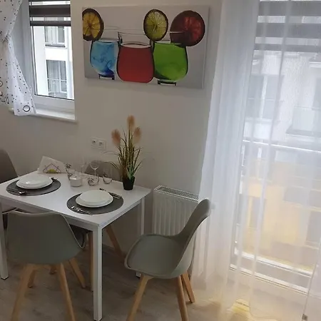Komfortowy Nowoczesny Kustronia Z Garazem Balkonem Wanna Apartment