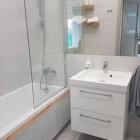Komfortowy Nowoczesny Kustronia Z Garazem Balkonem Wanna Apartment *